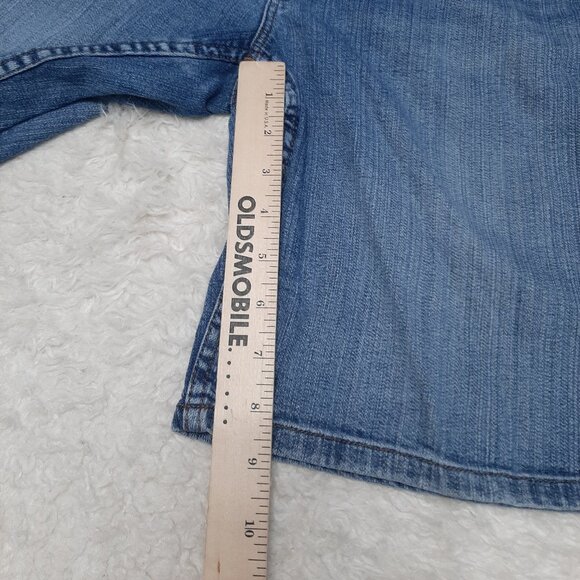LRL Ralph Lauren Jeans Women's Denim Classic Bermuda Denim Shorts Size 4 - Picture 6 of 9